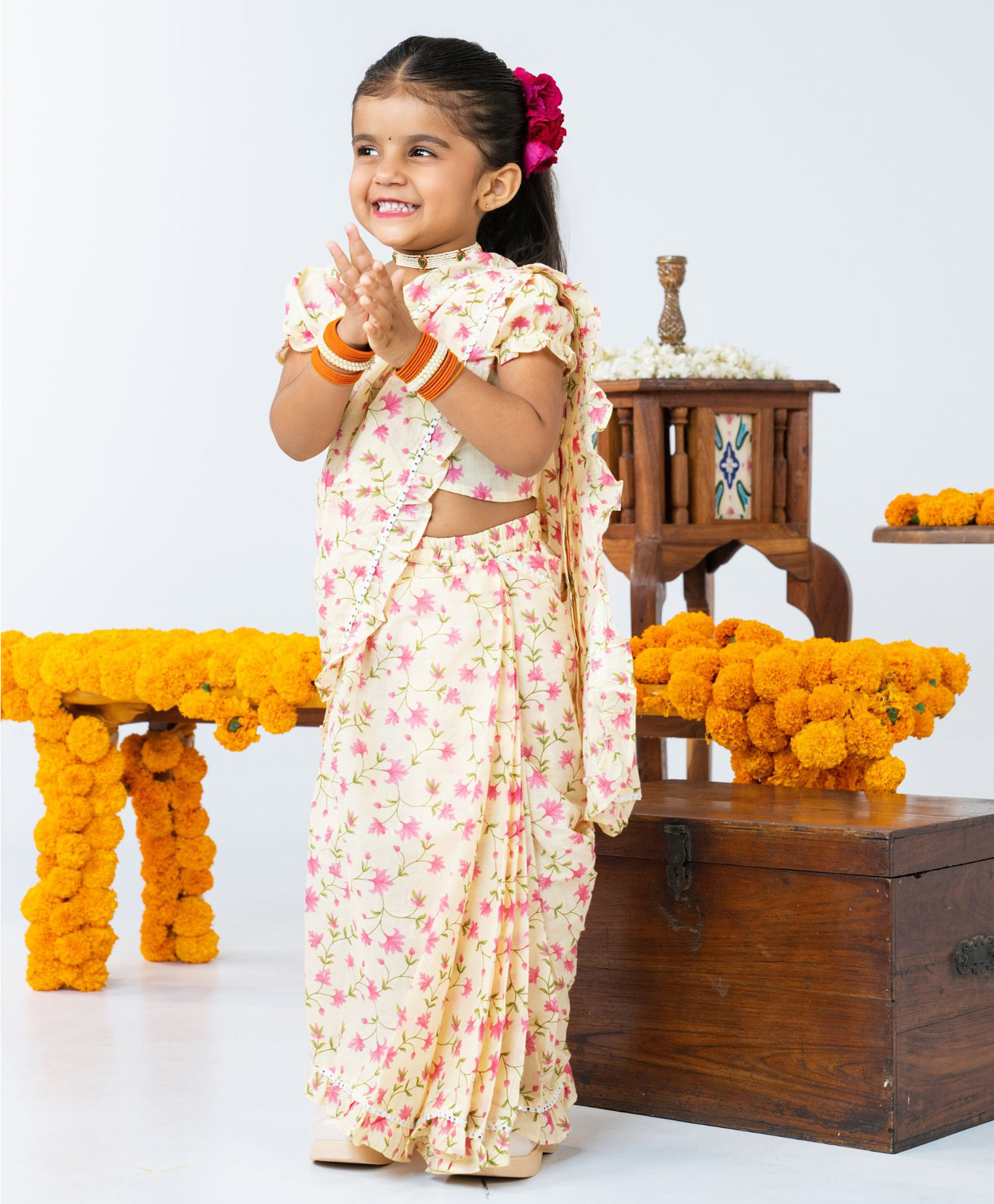 Jilmil Cotton Knit Half Puffed Sleeves Blouse With Floral Printed Frill Detailed Ready to Wear Saree - Off White-picture-0