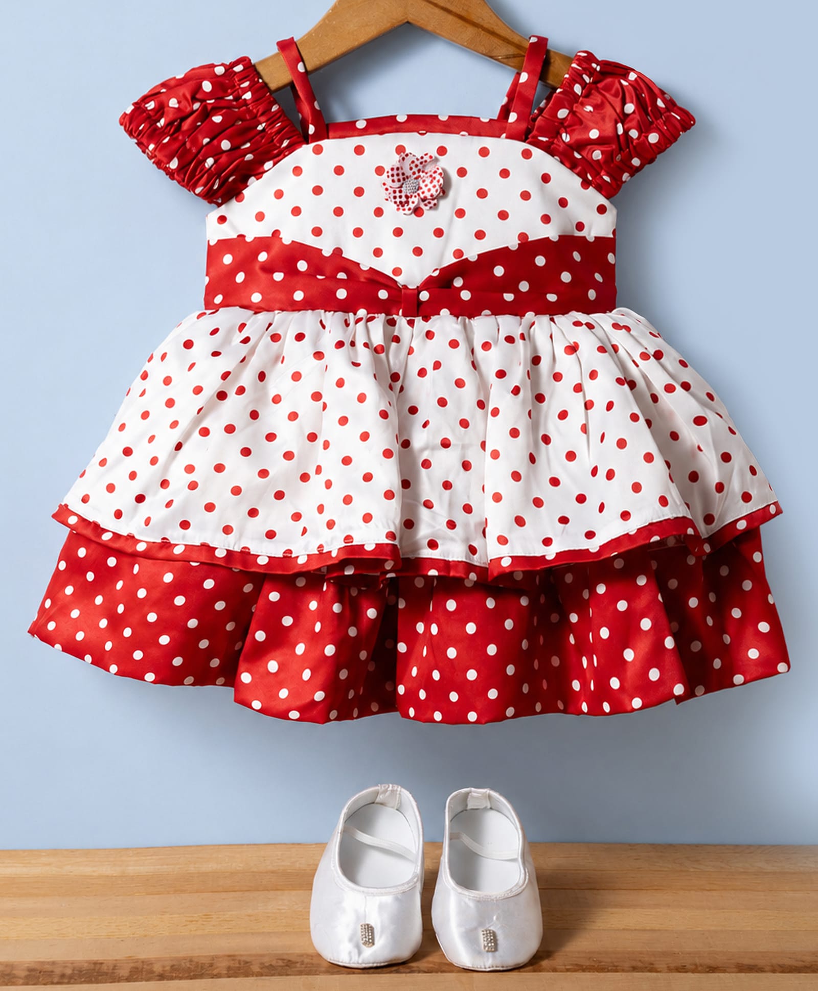 blabber sleeveless floral applique detailed contrast design polka dots printed knee length layered dress with booties - red