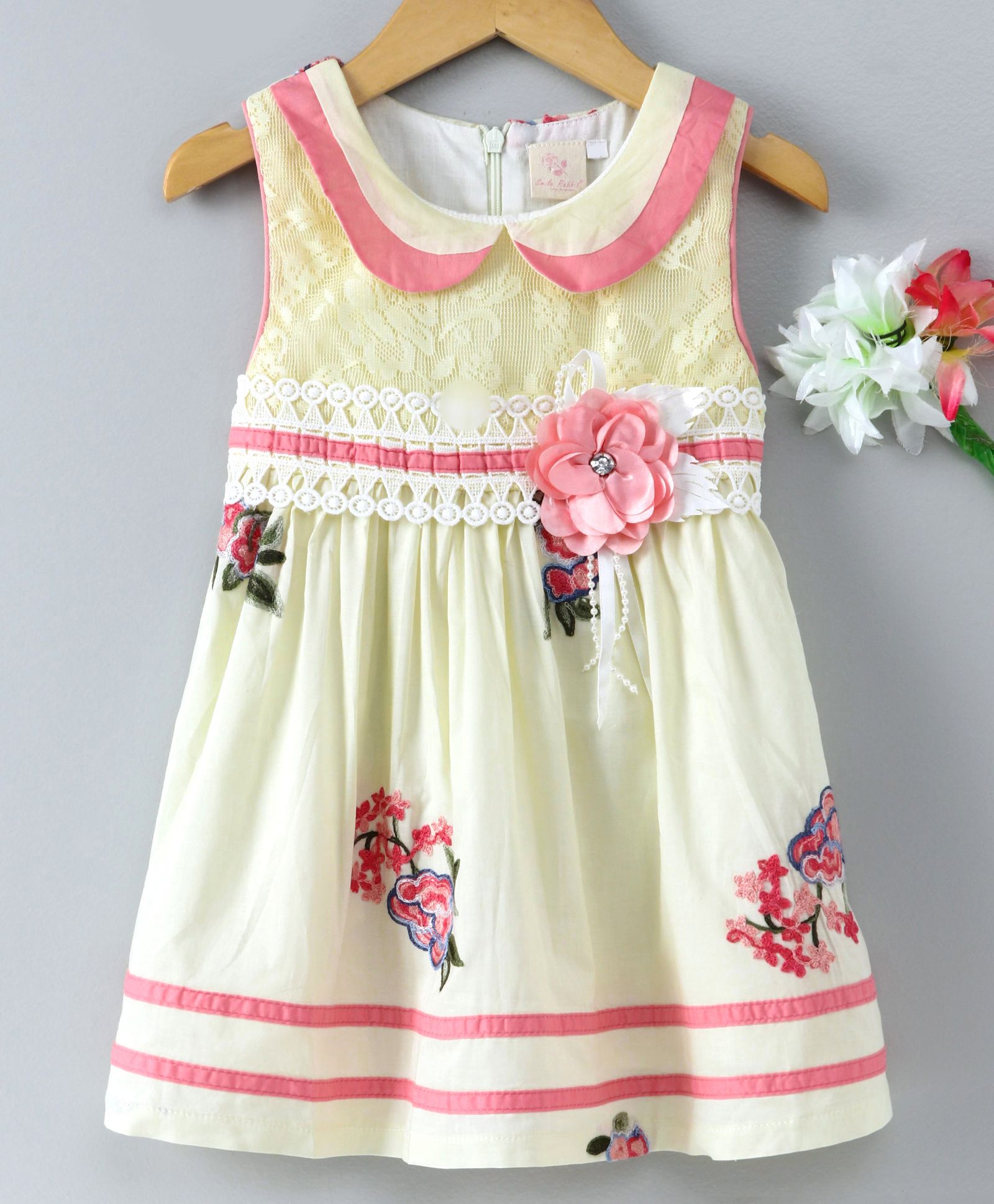 smile rabbit dress