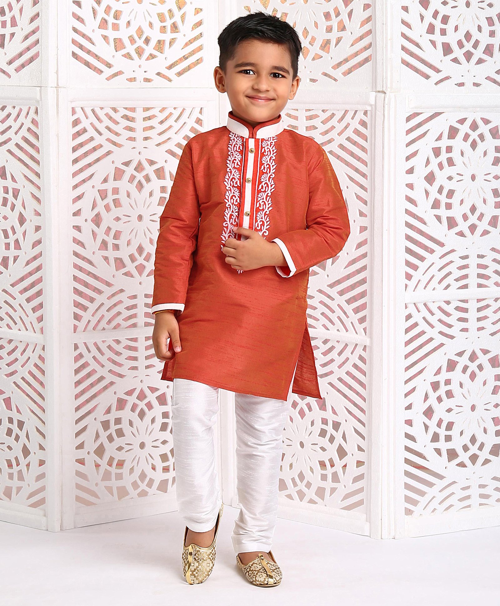 Babyhug Full Sleeves Kurta Pyjama Set Floral Embroidery - Red Cream-image-7