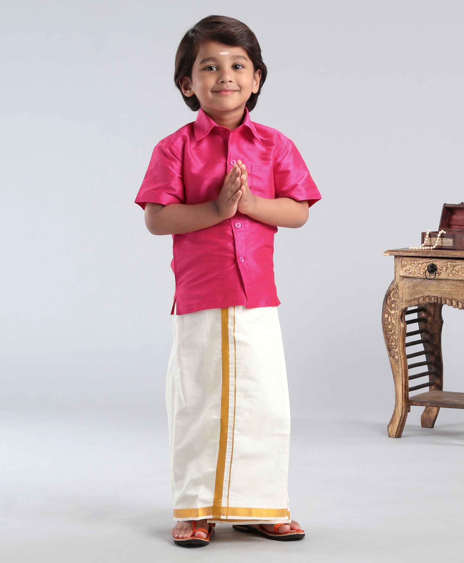 mundu with shirt