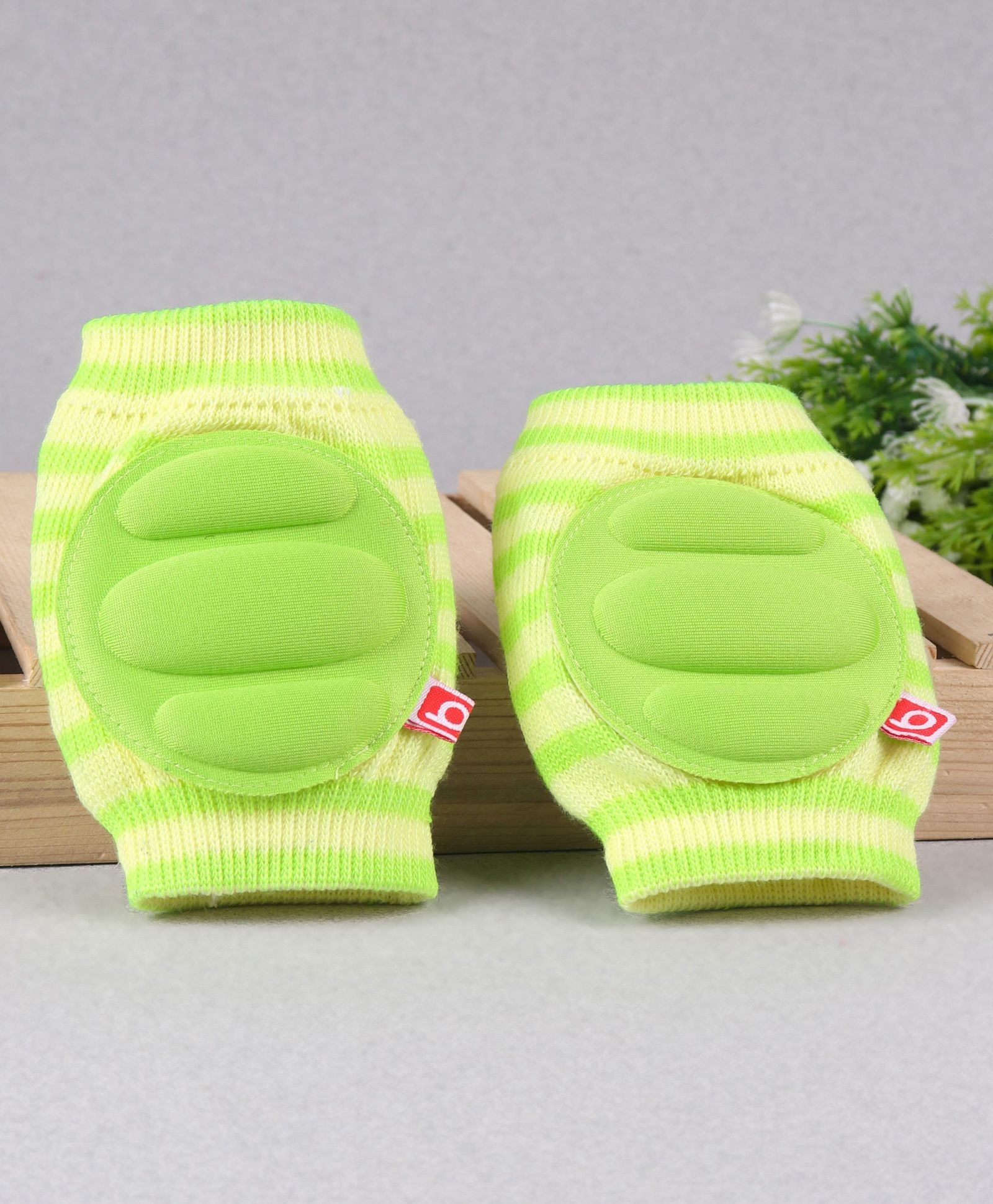 Babyhug Baby Knee & Elbow Protection Pads - Green| Soft Sponge Cushion| Flexible & Stretchable Fit| Comfortable Crawling Support| Durable & Washable| 6 to 18 Months-image-21