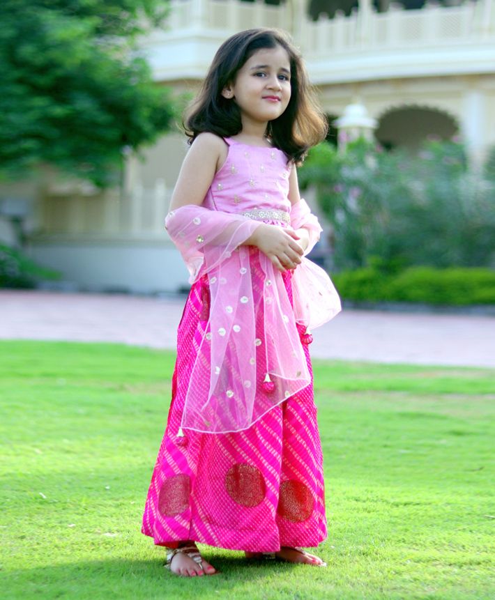 Piccolo Sleeveless Motif Print Choli With Leheriya Lehenga & Dupatta - Pink-picture-13