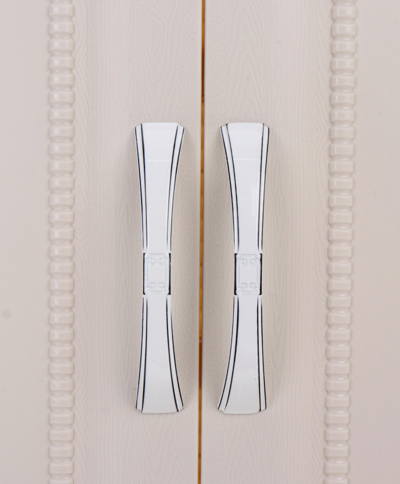 firstcry storage cabinet