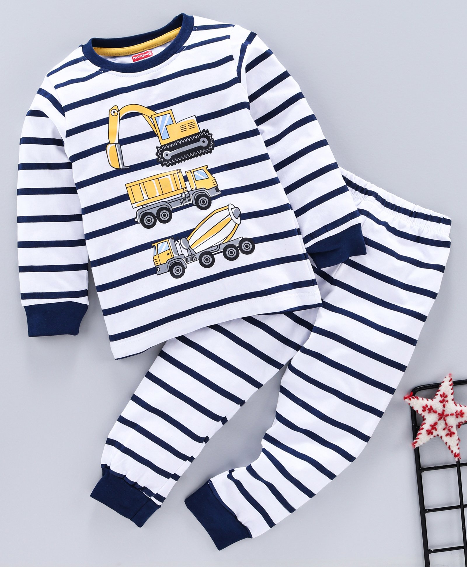 baby hug night suit