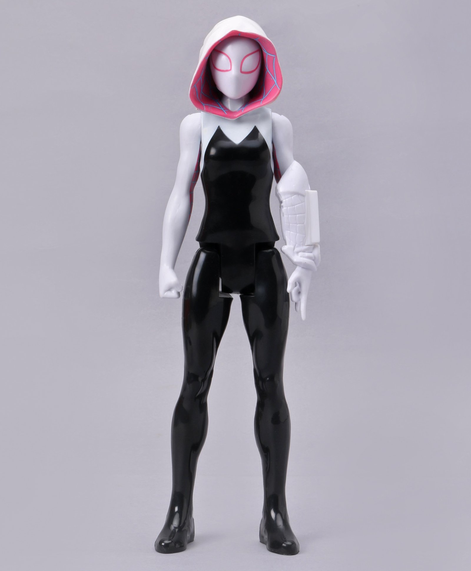 spider gwen titan hero