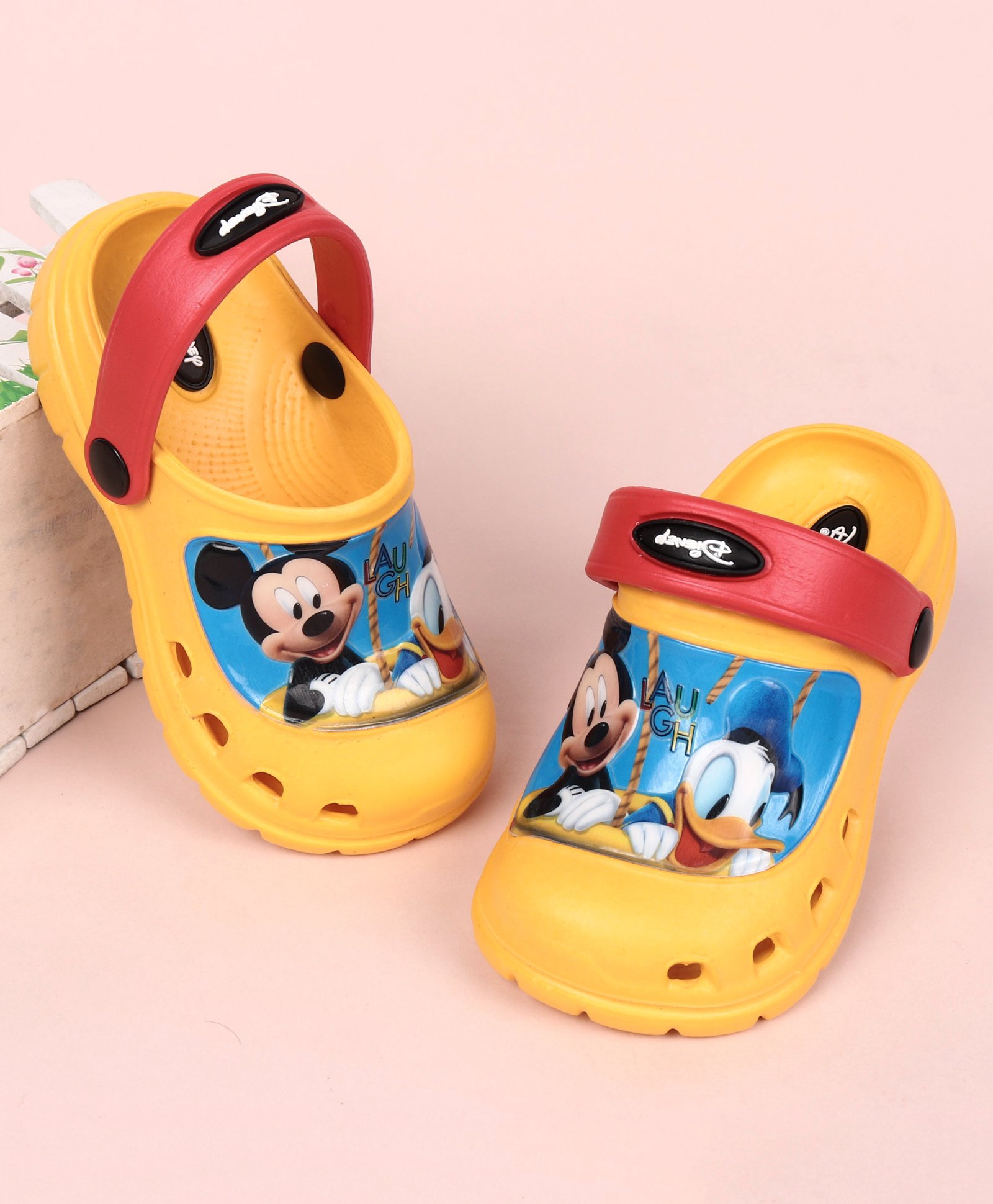 donald duck flip flops