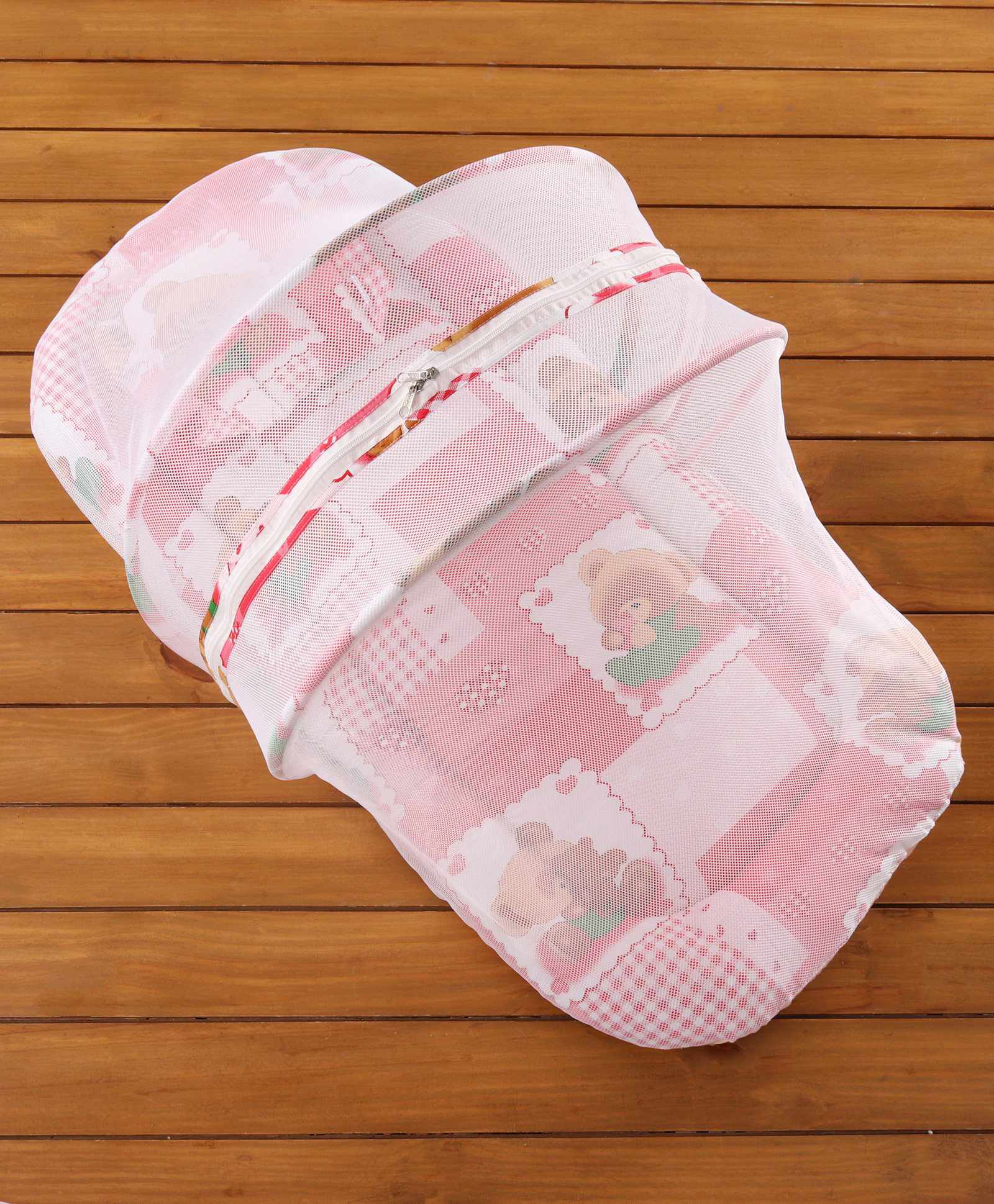 Babyhug Teddy Print Baby Bedding Set With Mosquito Net - Red-image-31