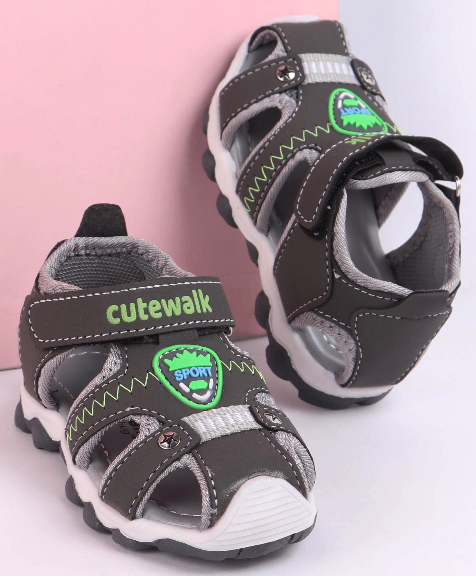 firstcry baby sandals