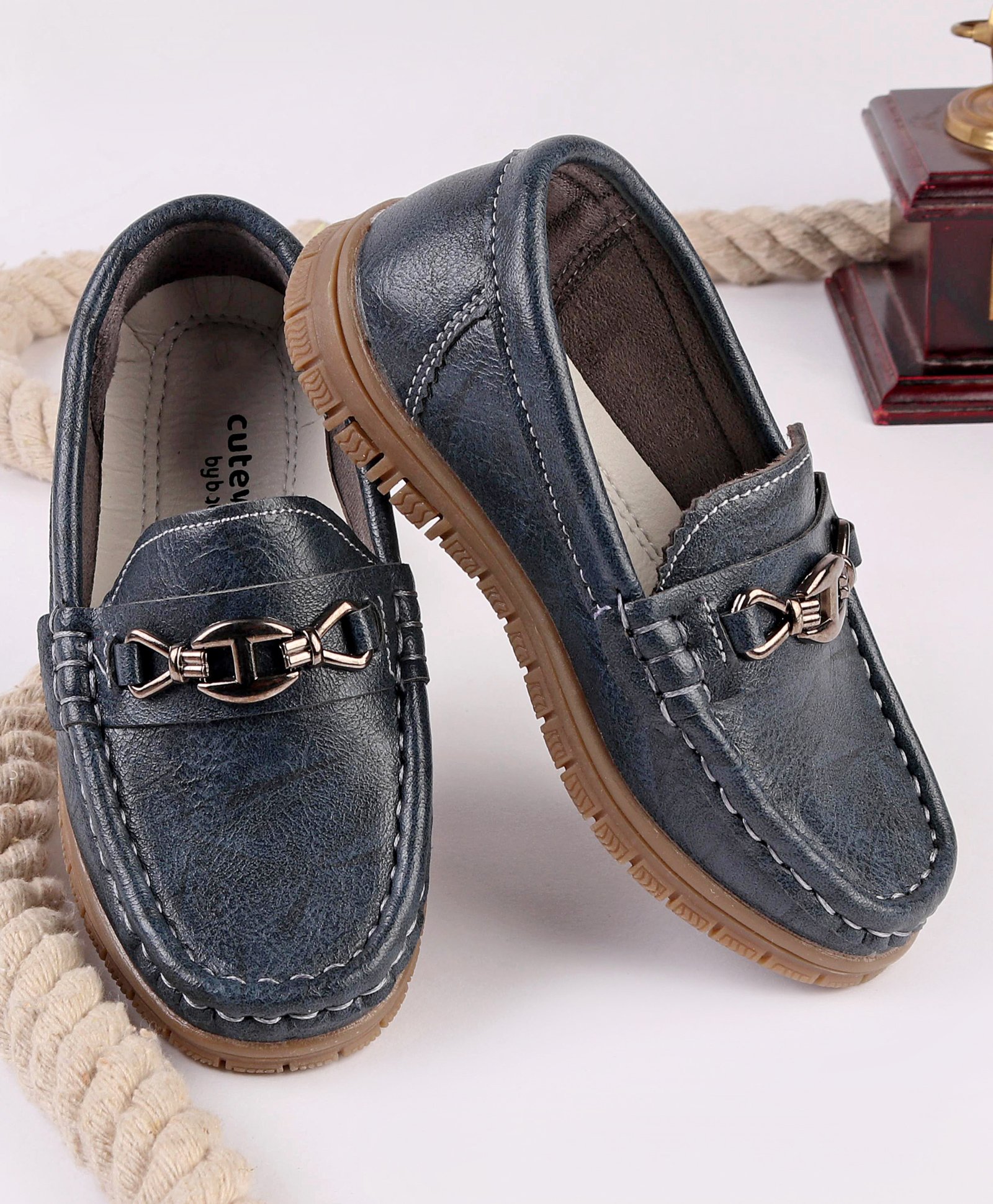 loafer party wear shoes
