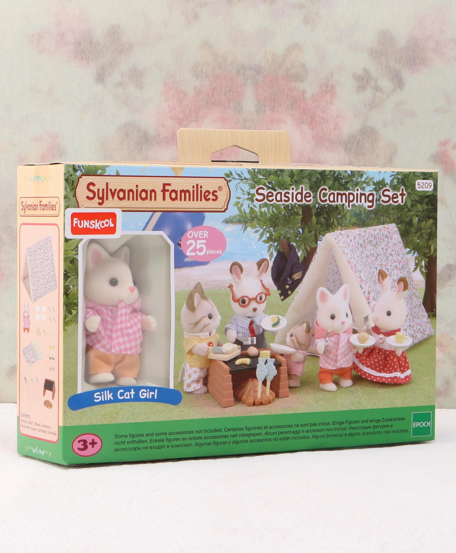 sylvanian families seaside camping set