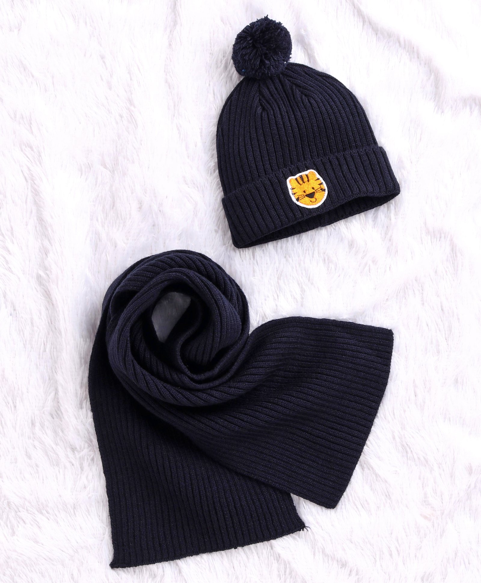 Babyhug Woolen Cap \u0026 Muffler Set Tiger 