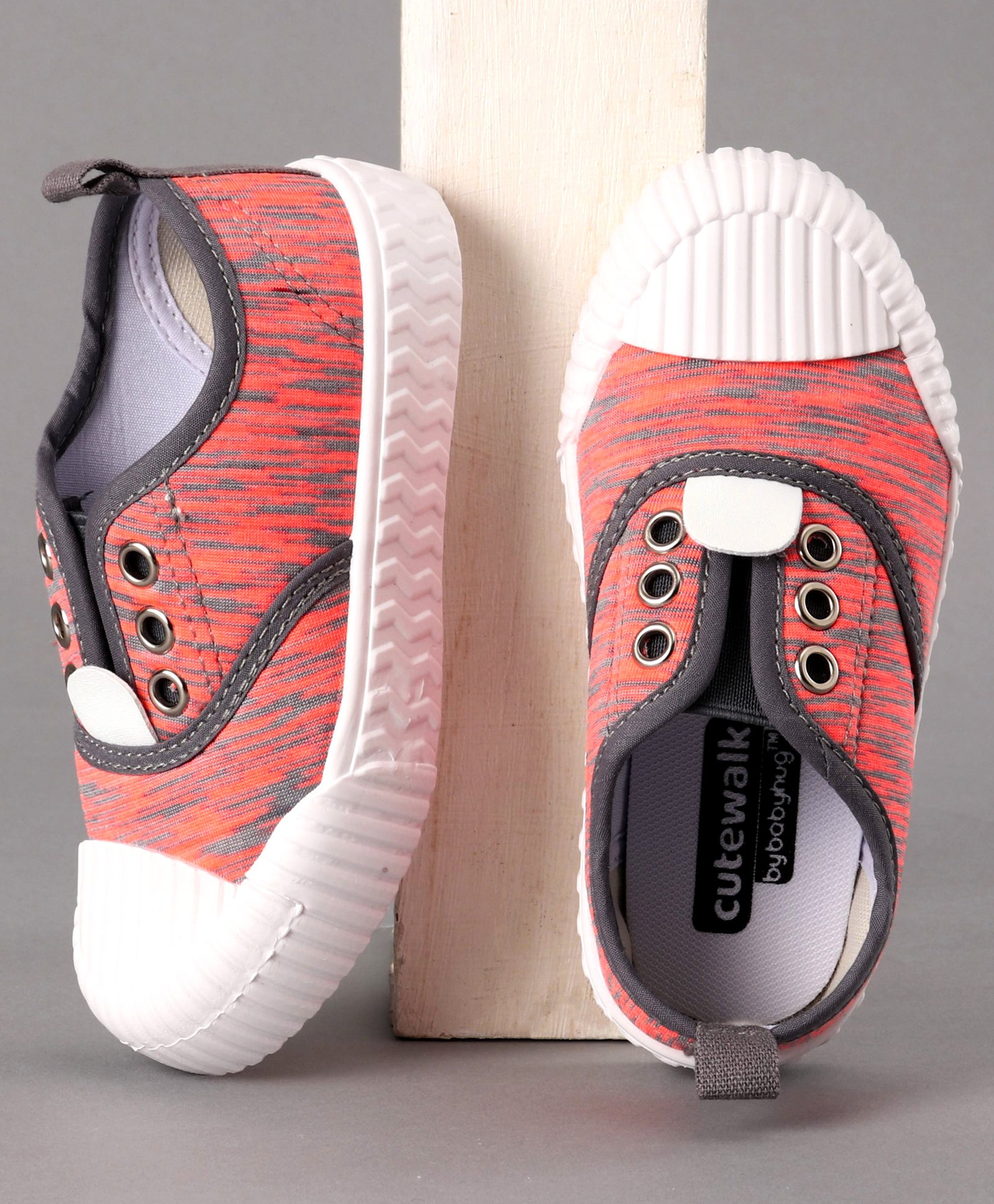 cute walk by babyhug casual shoes