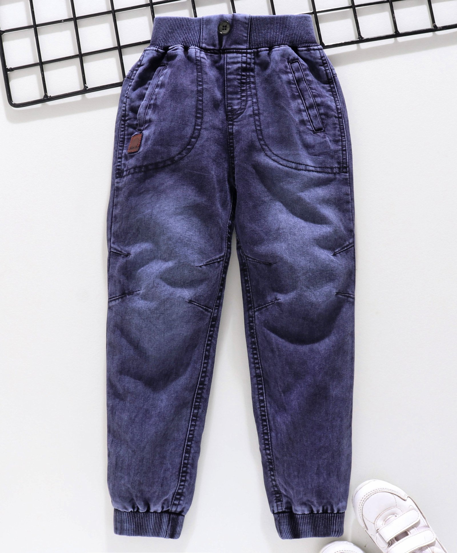 jogger jeans price
