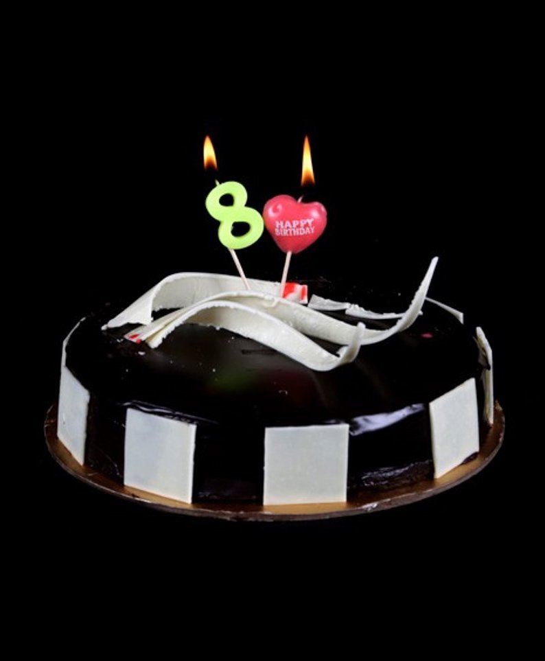 Funcart Number 8 Pick Style Candle-picture-11