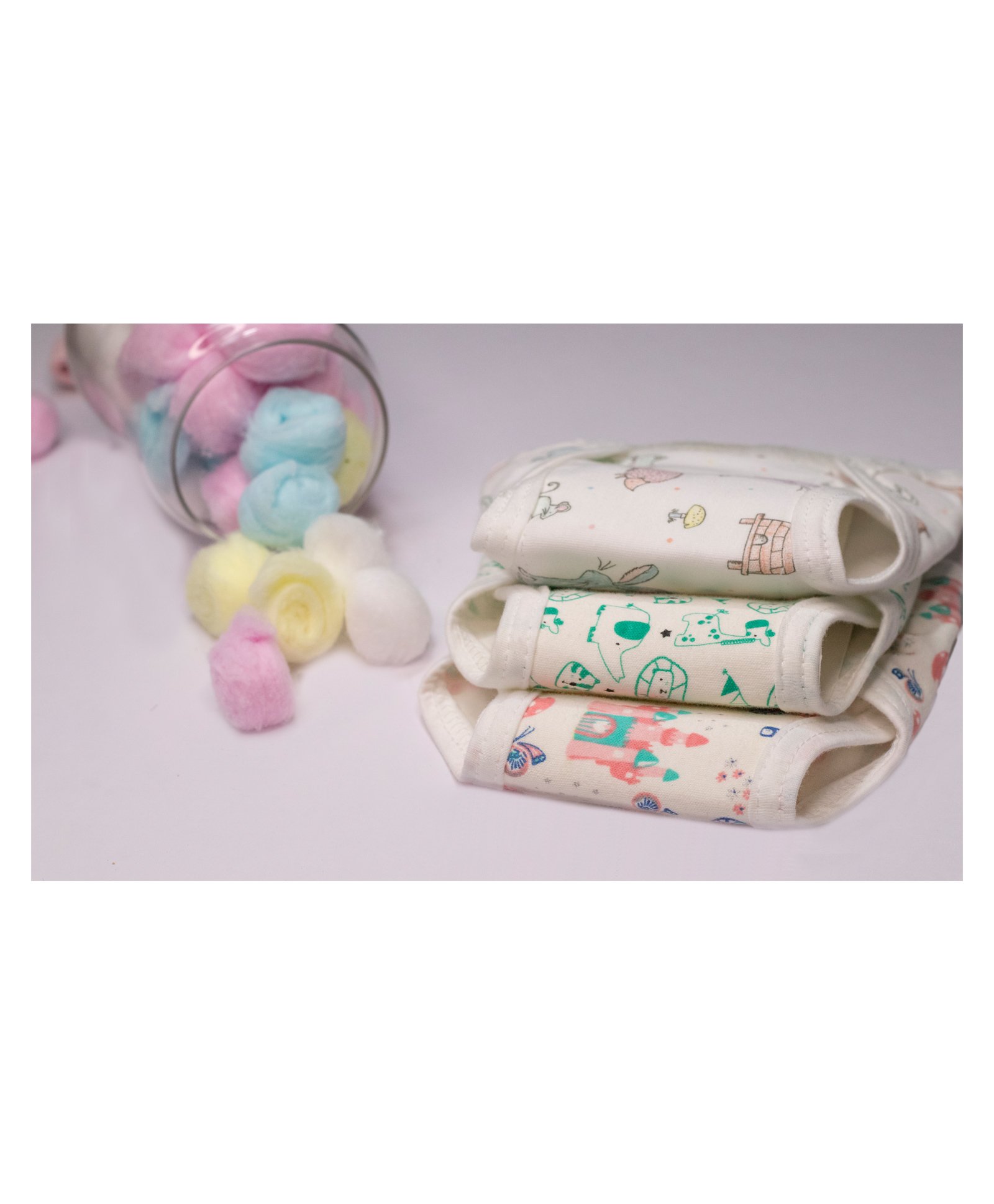 Lollipop Lane Large Cloth Diapers with Velcro Closure - Pack of 3-image-27