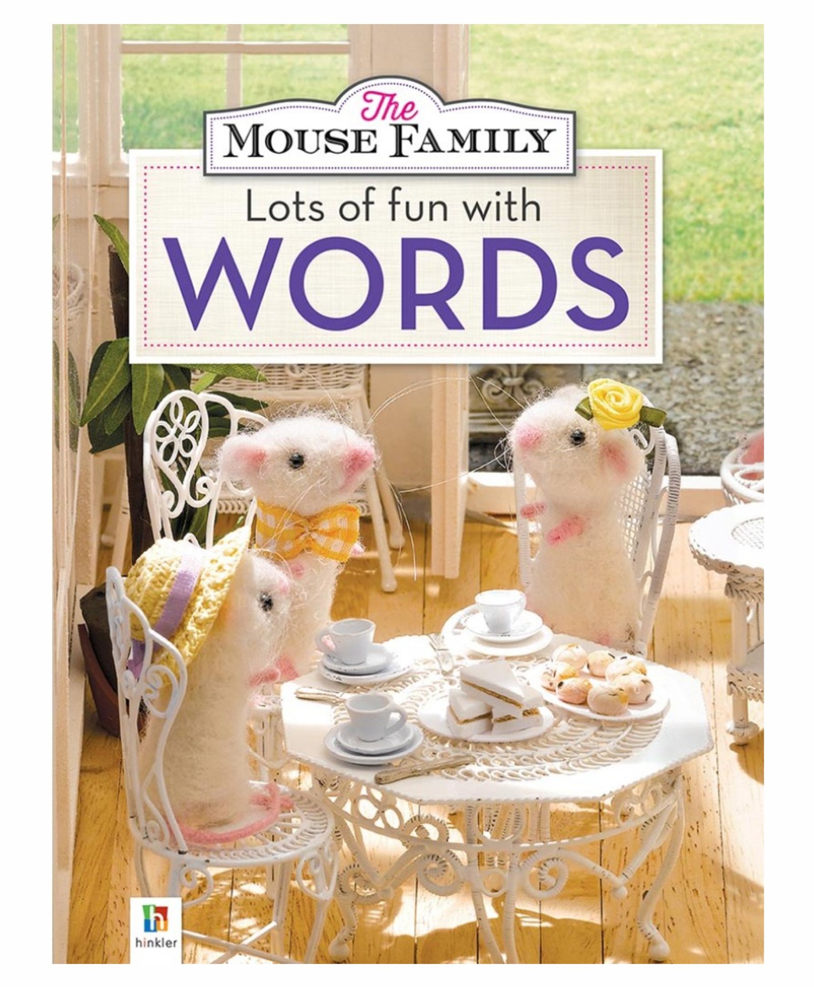 The Mouse Family Lots of Fun With Words Book - English-image-13
