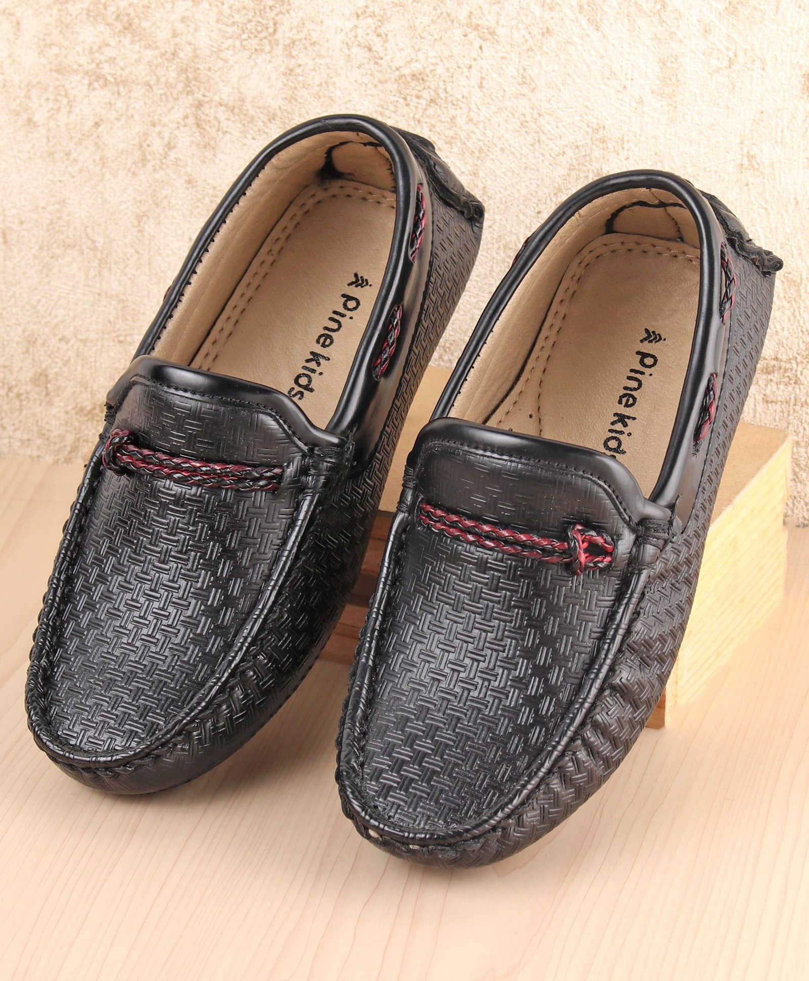 Pine Kids Round Toe Party Wear Loafers 
