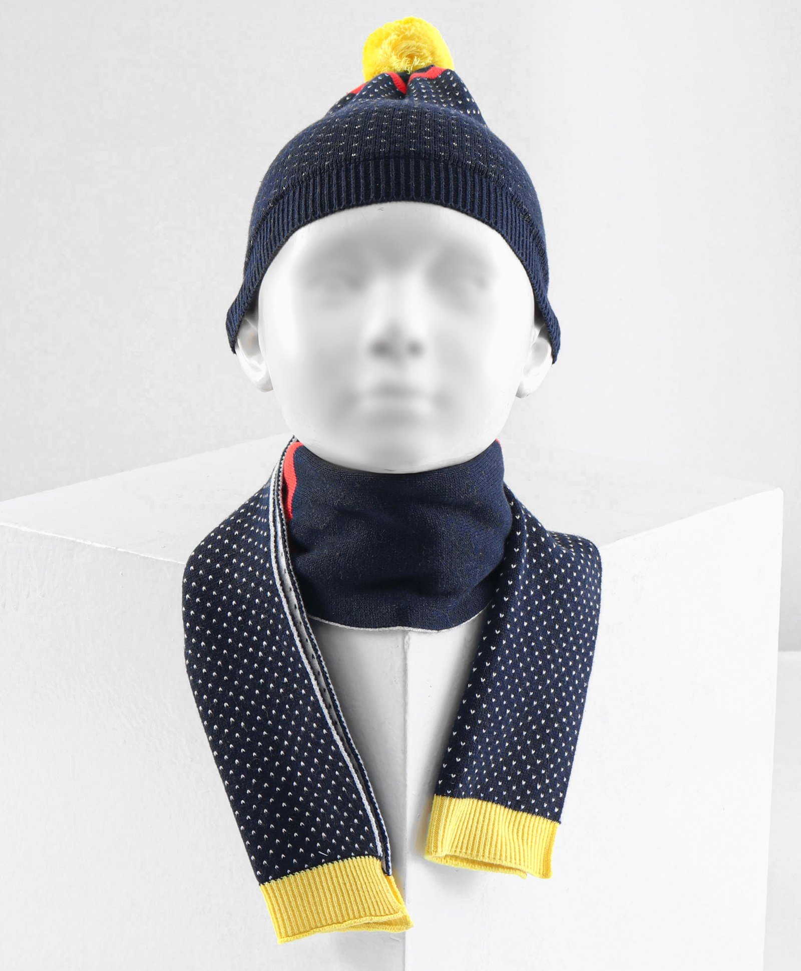 Babyhug Cotton Cap And Muffler Blue And Yellow - Cap Diameter 10 cm-image-10