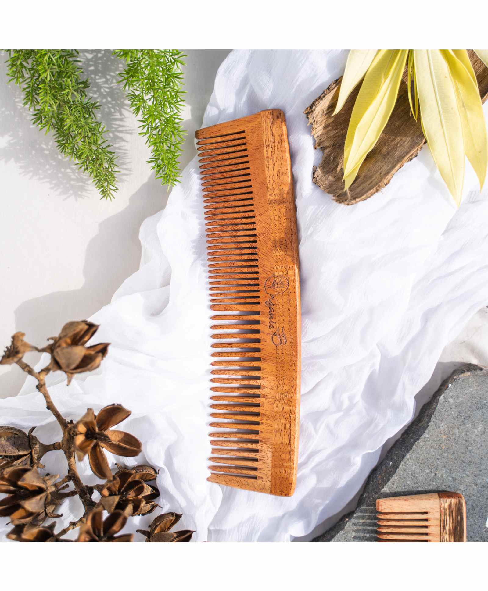 Organic B's Handmade Neem Wood Comb - Brown-image-4