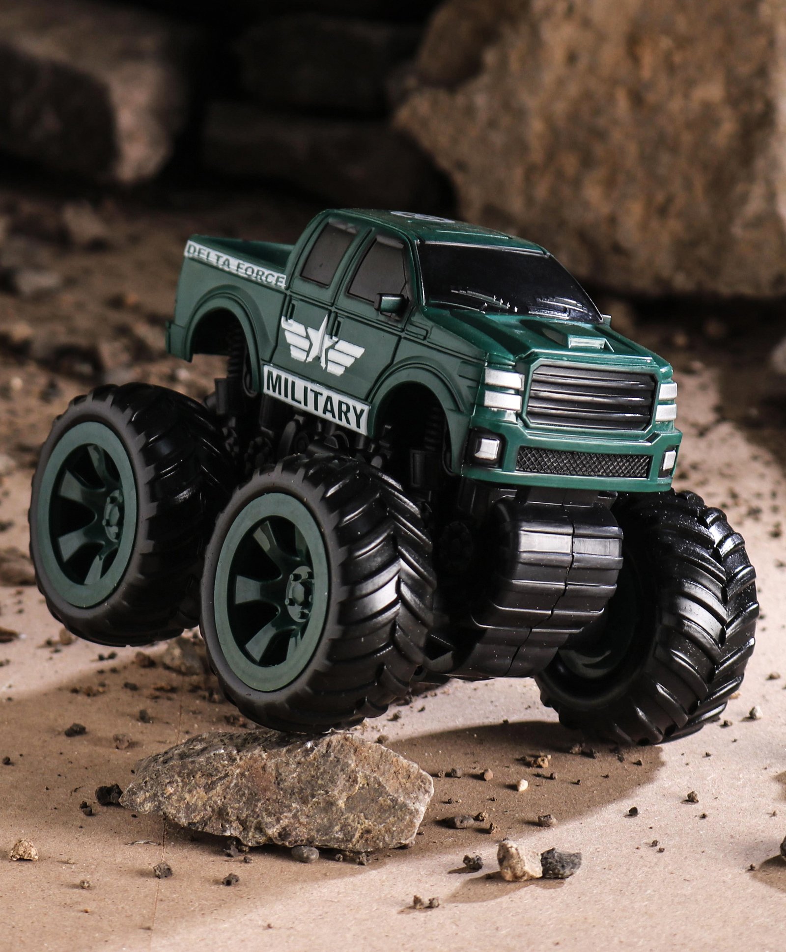 Monsto Friction Powered Monster Toy Truck Green - Height 9.5 cm-picture-31