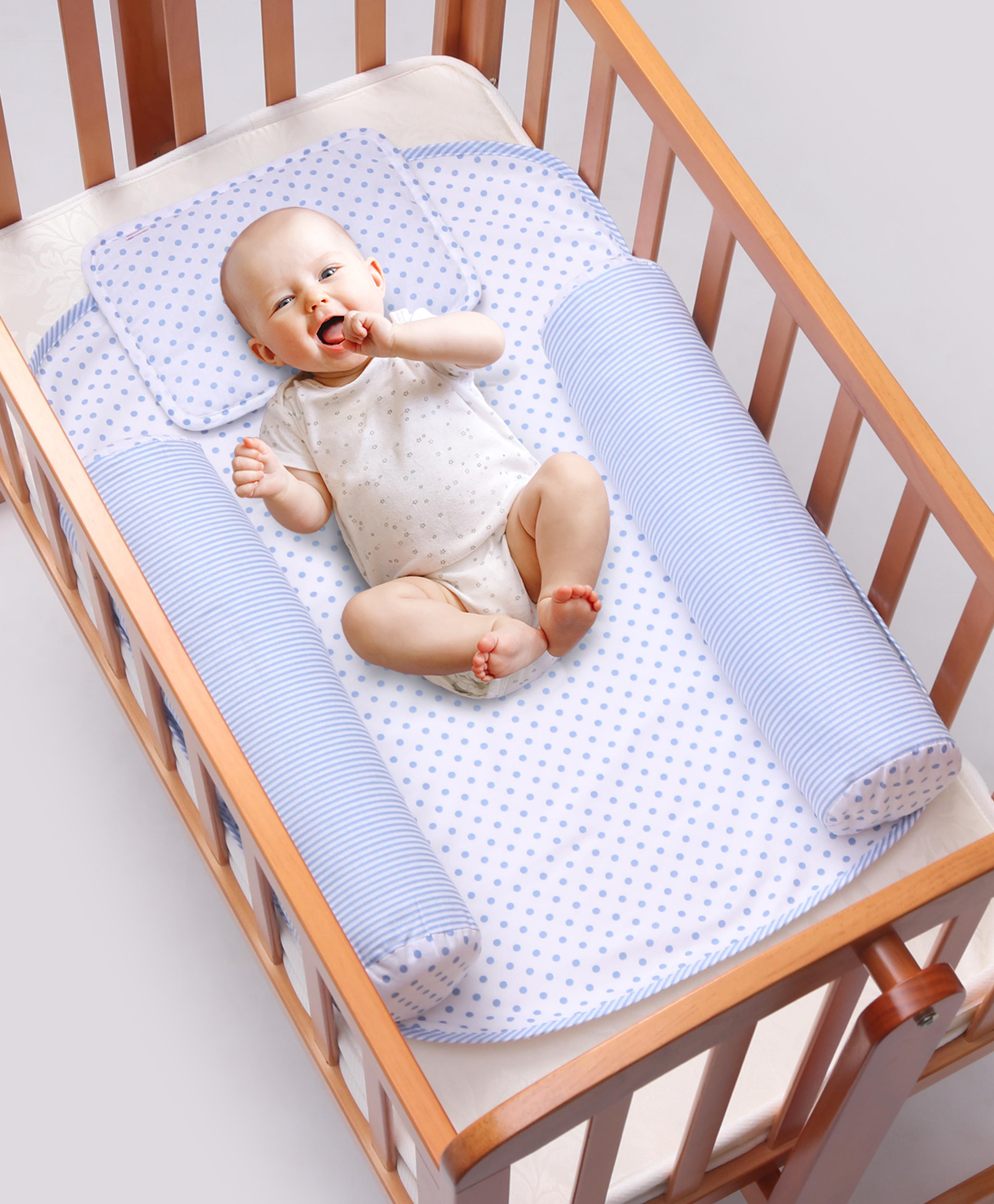 Babyhug 100% Premium Cotton Pillow Bolster & Diaper Changing Mat Set of 4 - Polka Dots Blue-image-3