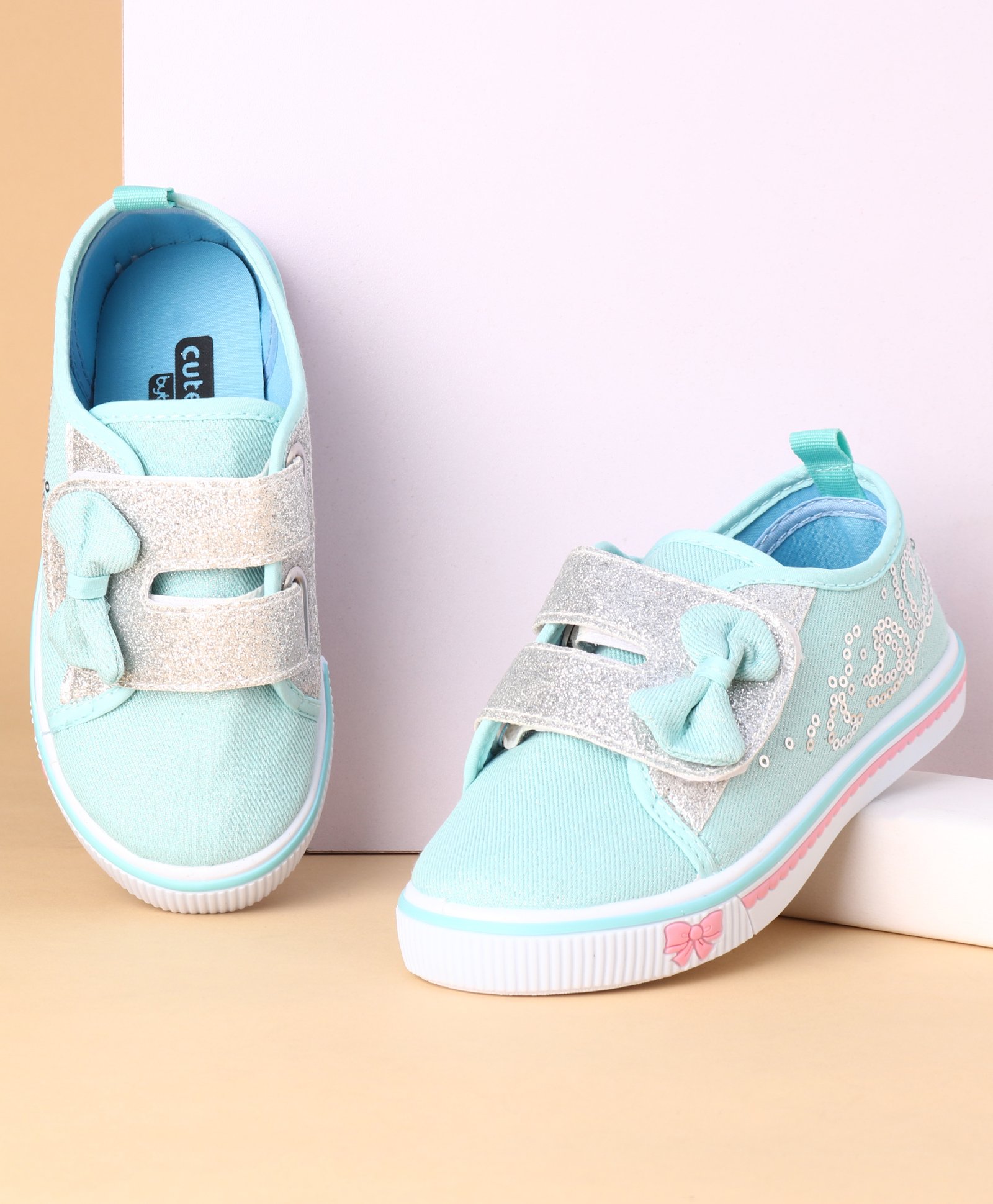 Cute Walk by Babyhug Casual Shoes Bow Applique - Sky Blue-image-11