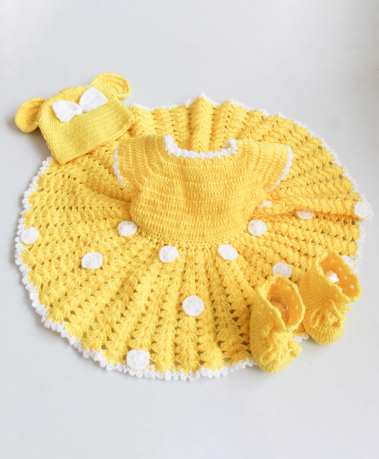 Woonie Sleeveless Flower Design Handmade Dress With Cap & Booties - Yellow-image-13