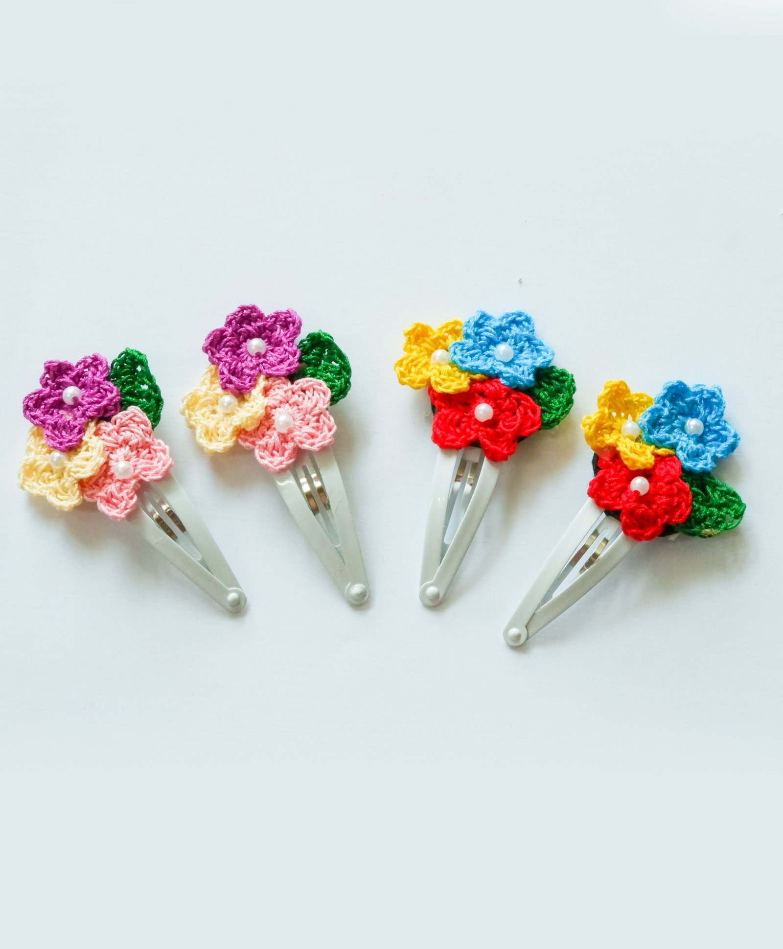 Bobbles & Scallops Set of 4 Micro Floral Crochet Hair Clips - Multi Colour  for Girls (0 Month-15 Years) Online in India, Buy at  - 9851580