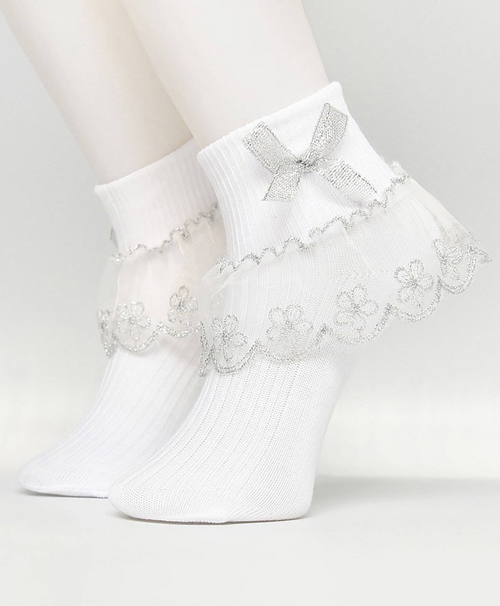 Flaunt Chic Lace Detailed Ankle 1 Pair Of Socks With Bow And Lace - Silver-picture-48