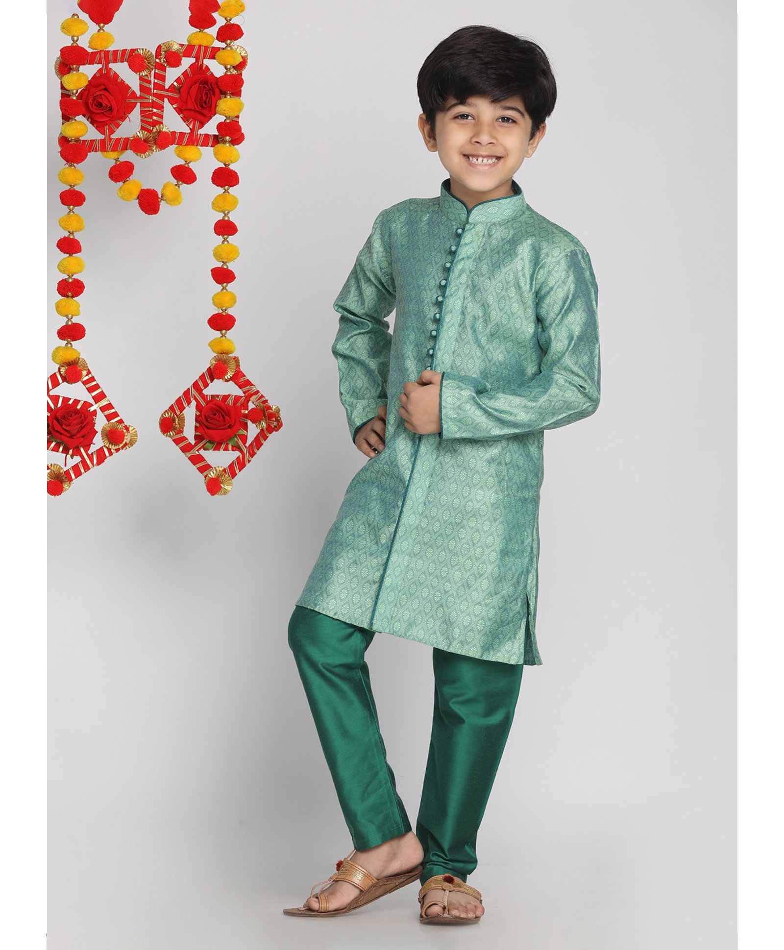 Vastramay Full Sleeves Motif Kurta Pyjama  - Green-picture-18
