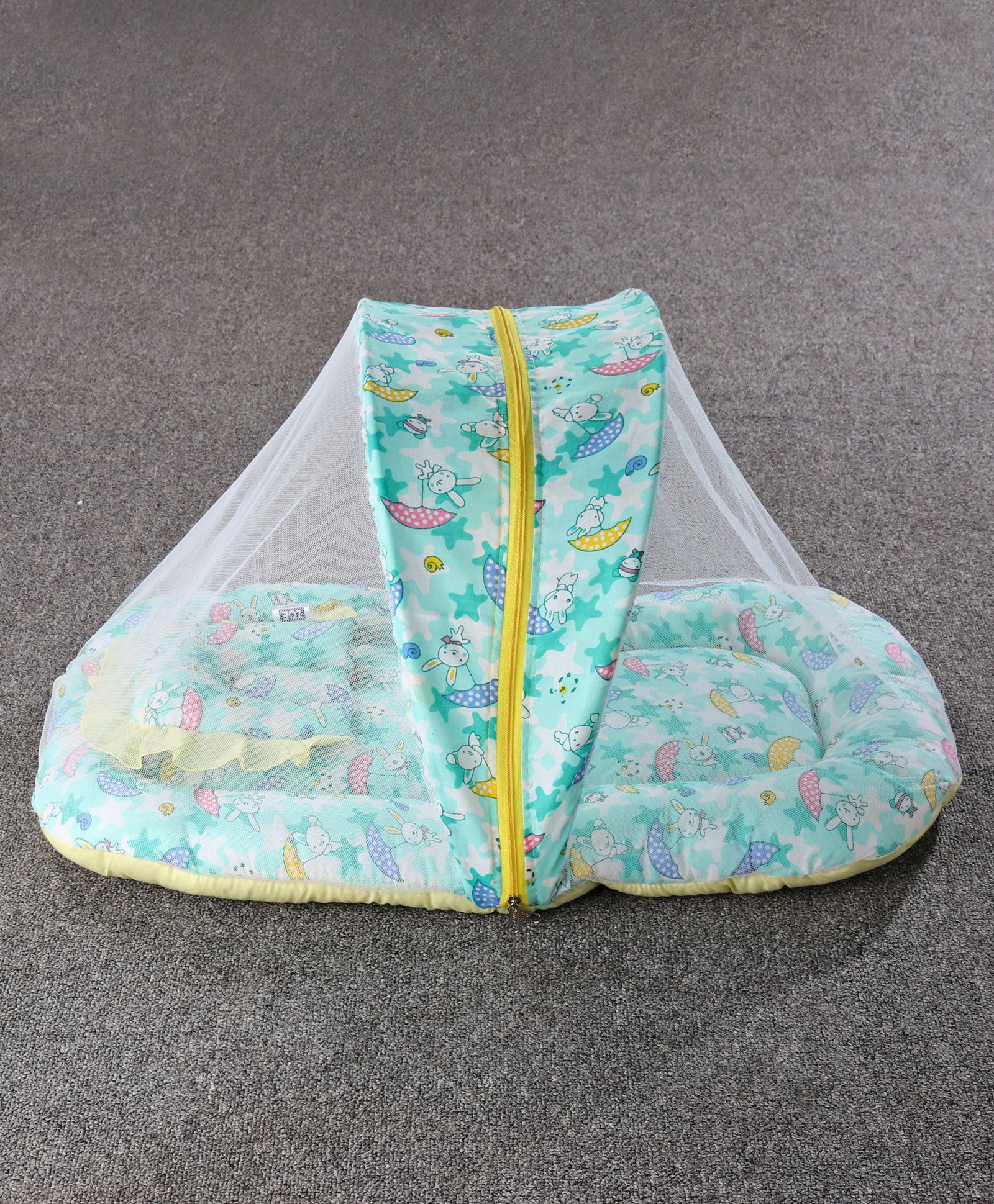 Buy ZOE 4 pcs Bedding Set, Mosq Net Gadda & Sleeping Bag Combo Bunny