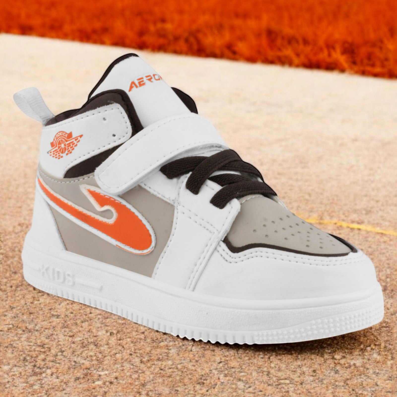 Buy Lil Lollipop Aerokick Text Detailed & Colour Blocked Velcro