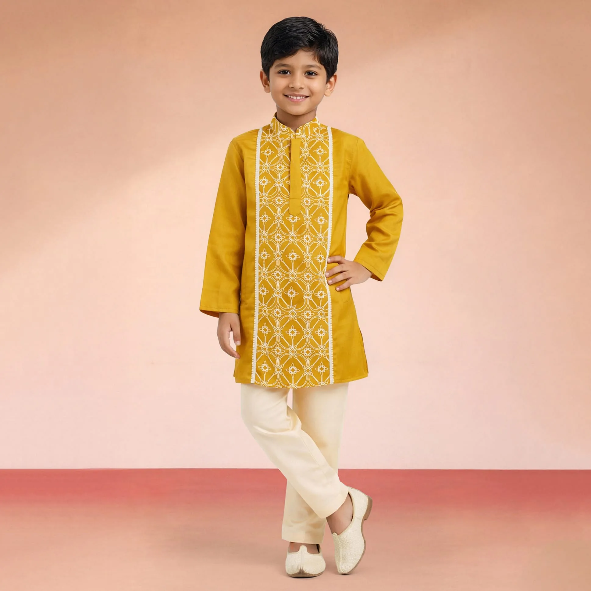VASTRAMAY Pigiama Kurta Per Bambino In Cotone Seta – Colore Oro - 4