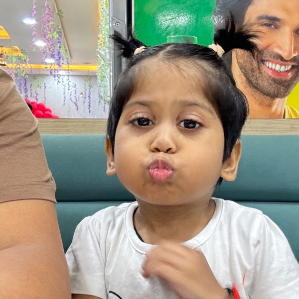 profile image of Nidhi